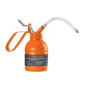 Aceitera con aplicador flexible - 180mL (6oz), Truper
